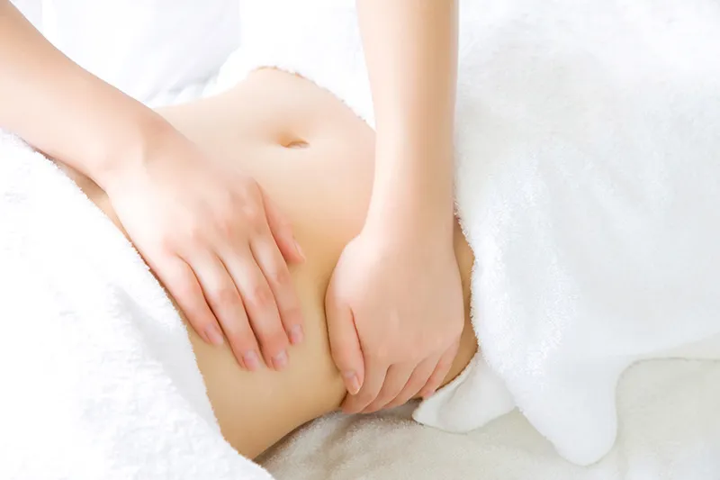 様々な施術メニューの料金をご案内